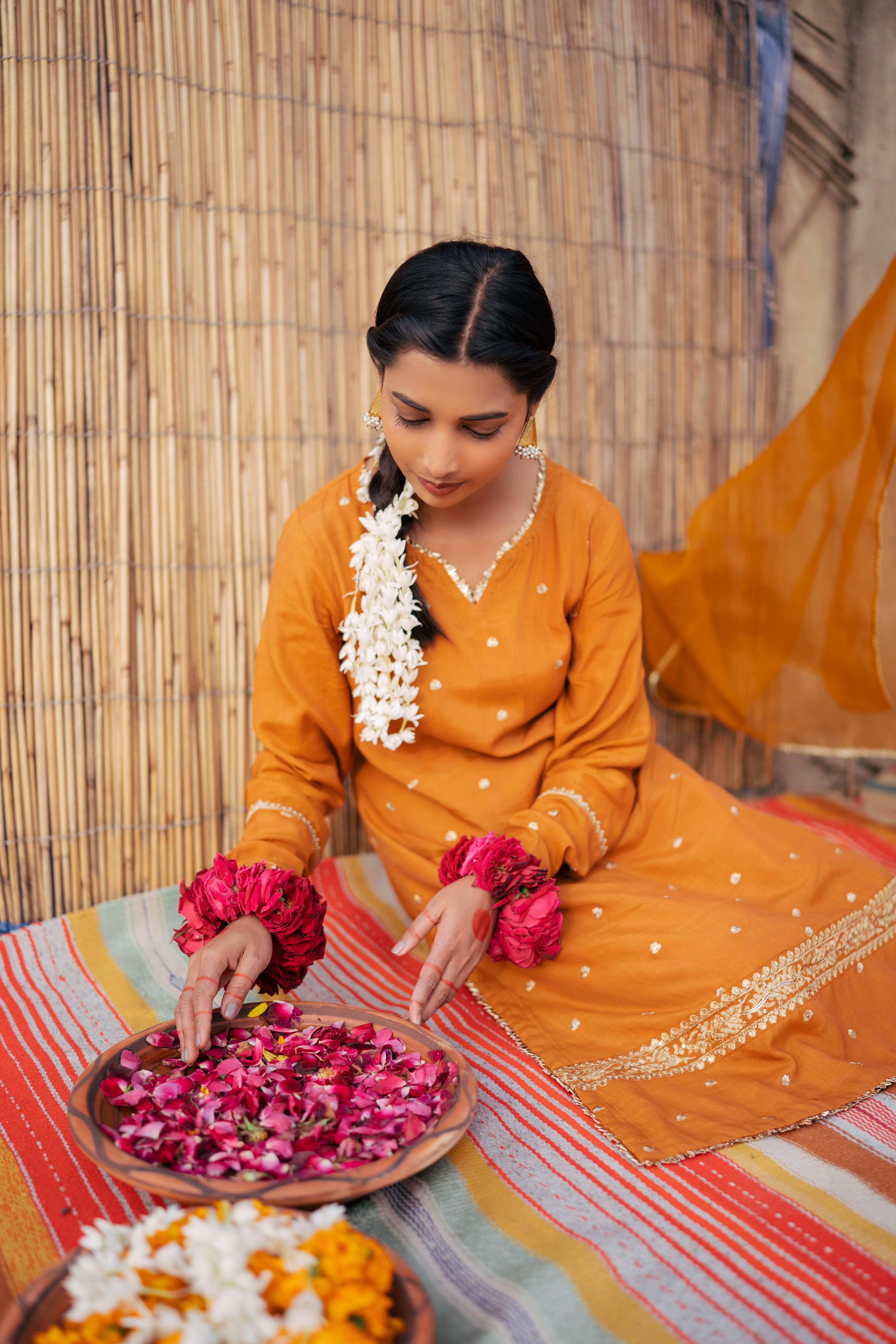 FARNAZ