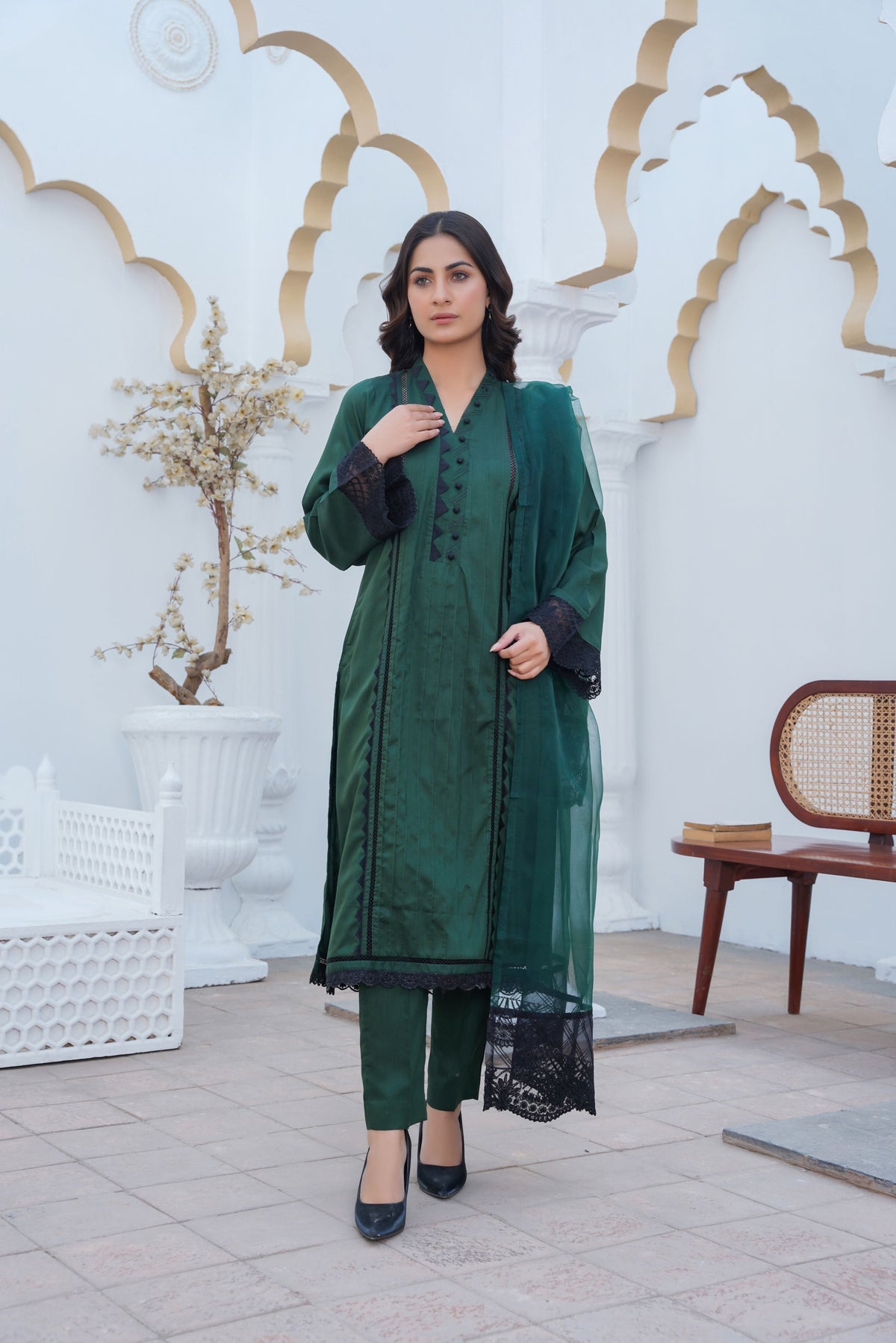 BOTTLE GREEN - PRET 3PC Embroidered Dress