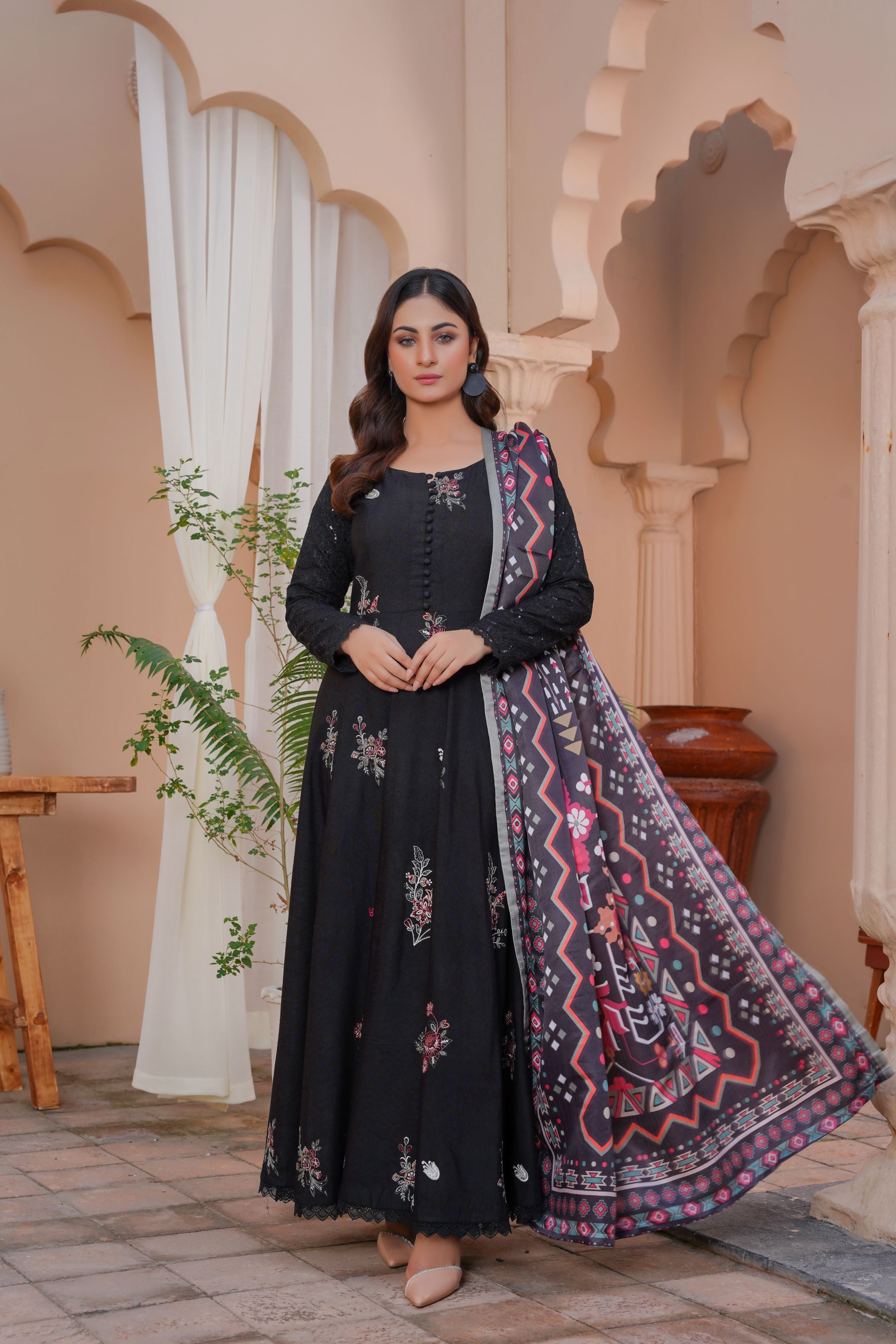 3 PC - Embroidered Karandi Pret