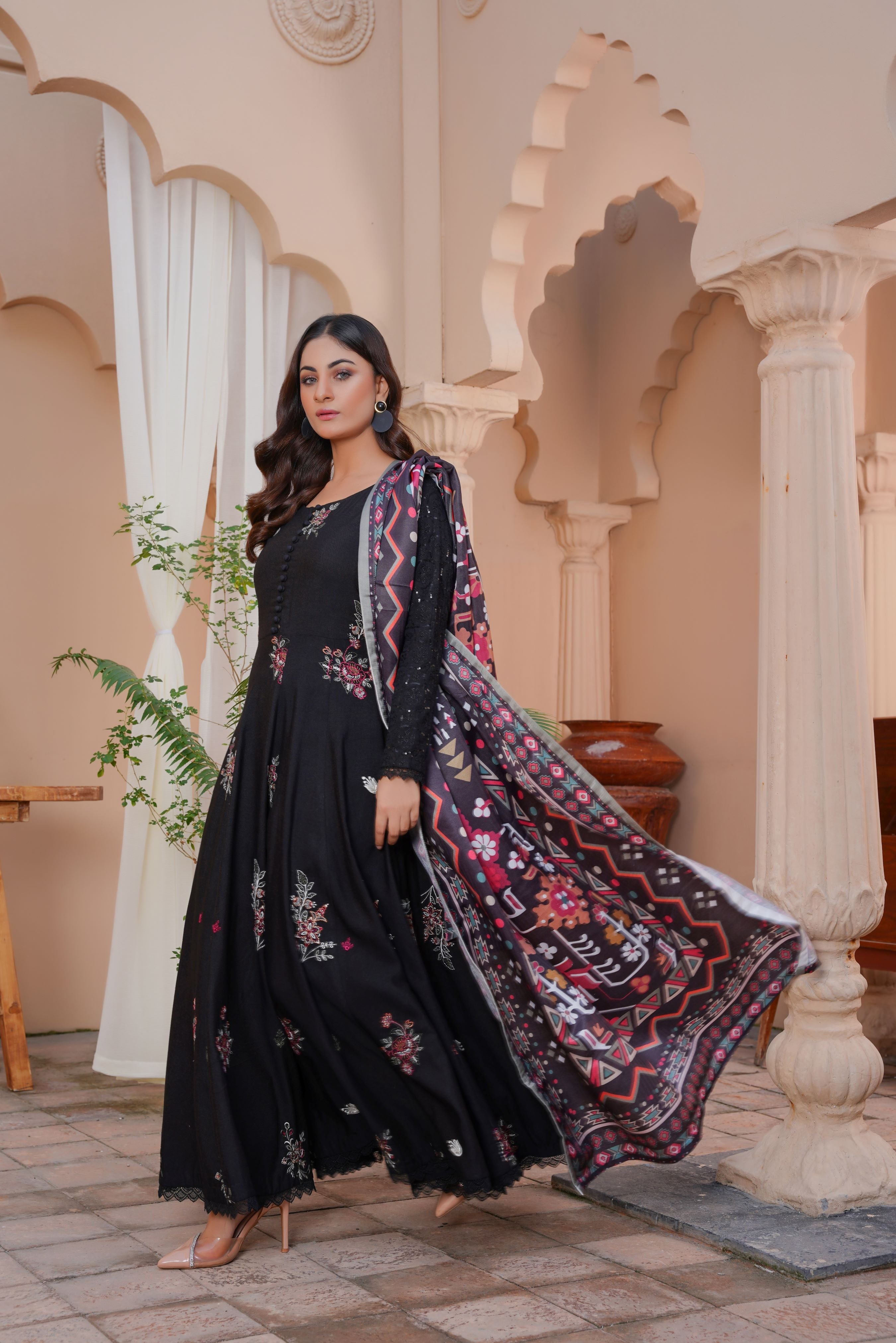 3 PC - Embroidered Karandi Pret