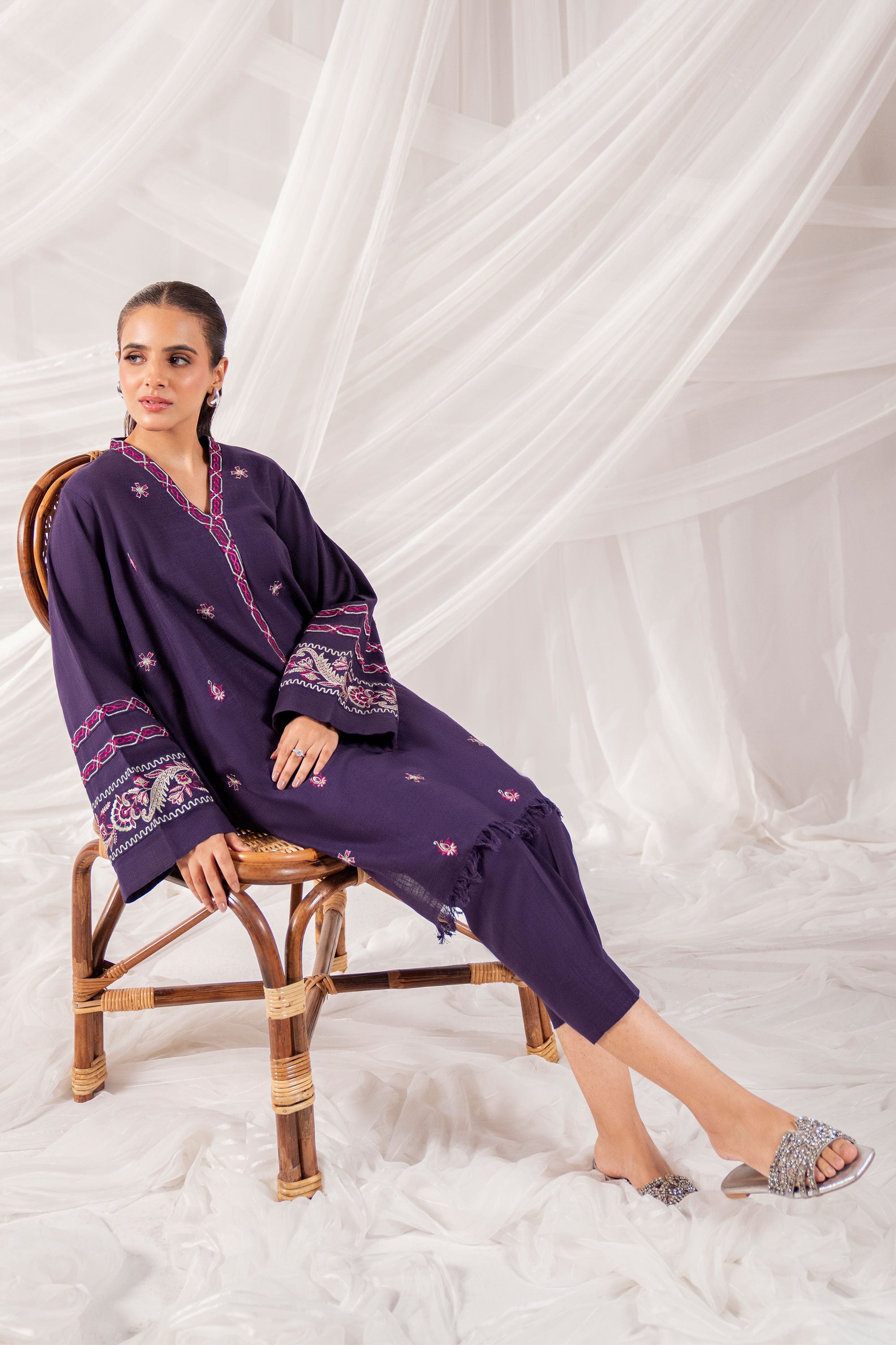 Selen - 2Pc Embroidered