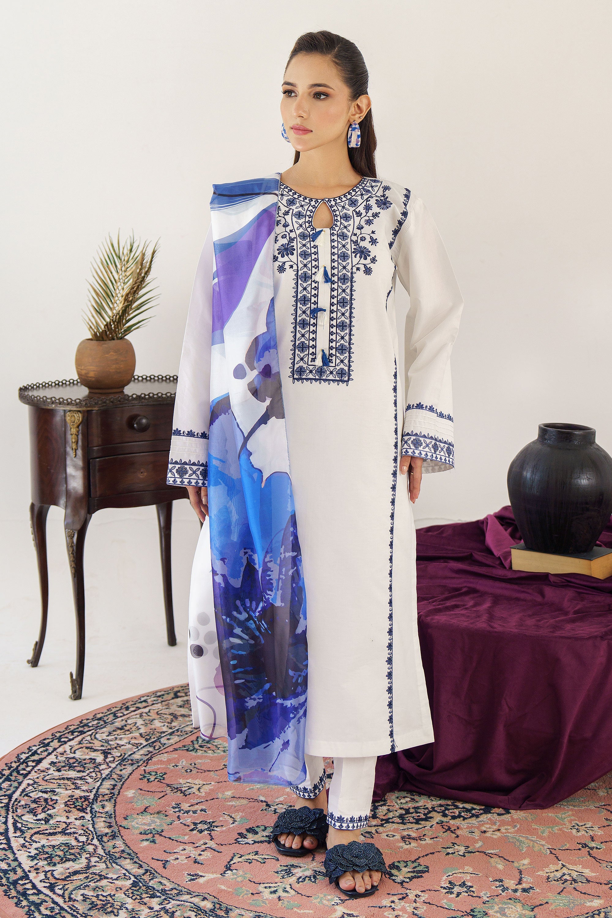 Yildiz-3Pc Embroidered