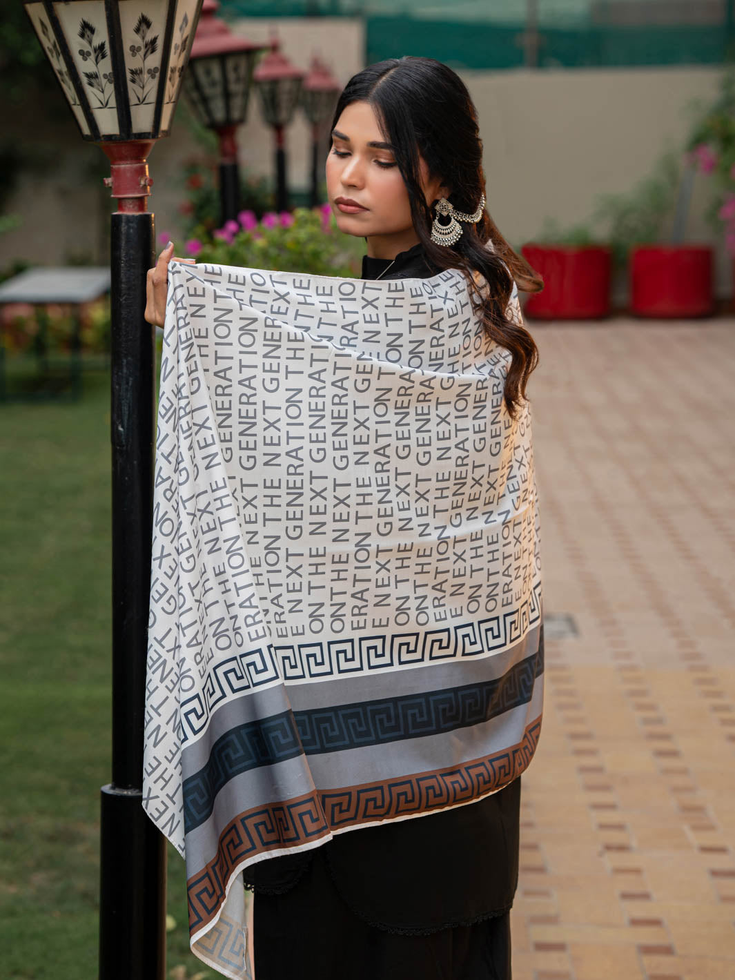 TNG-Signature-Stole White