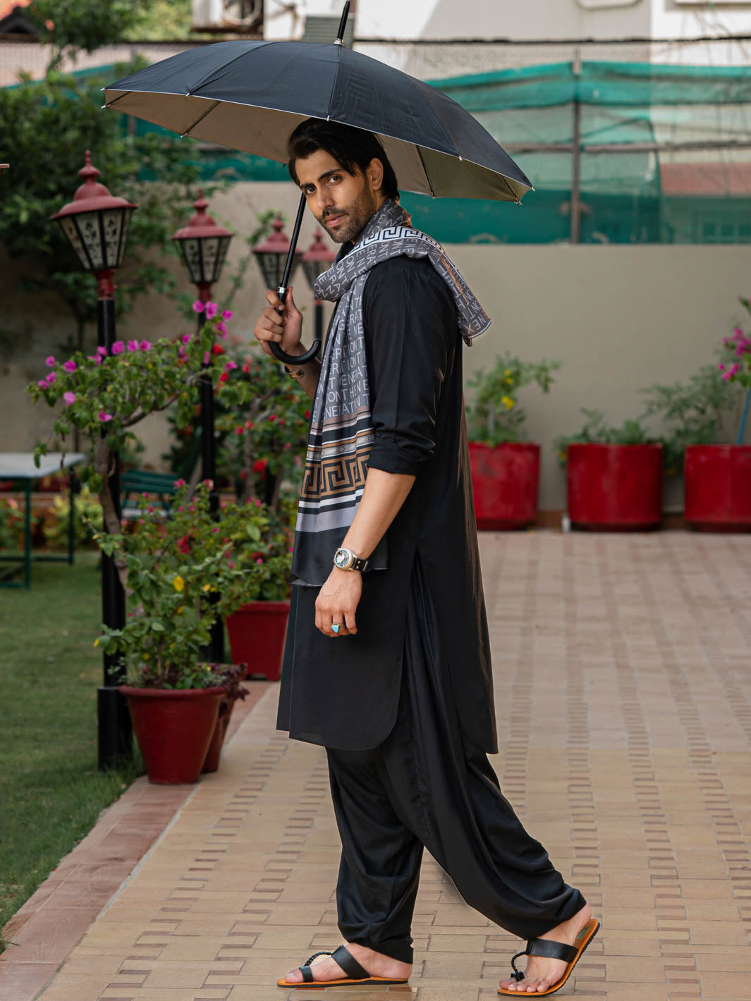 TNG-SIGNATURE-Stole Grey