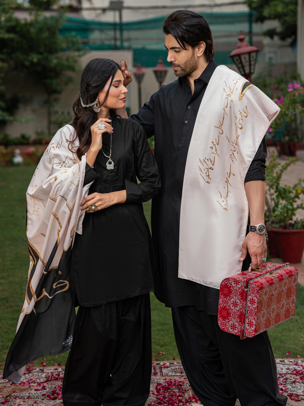 Alfaz e Iqbal Stole | Beige