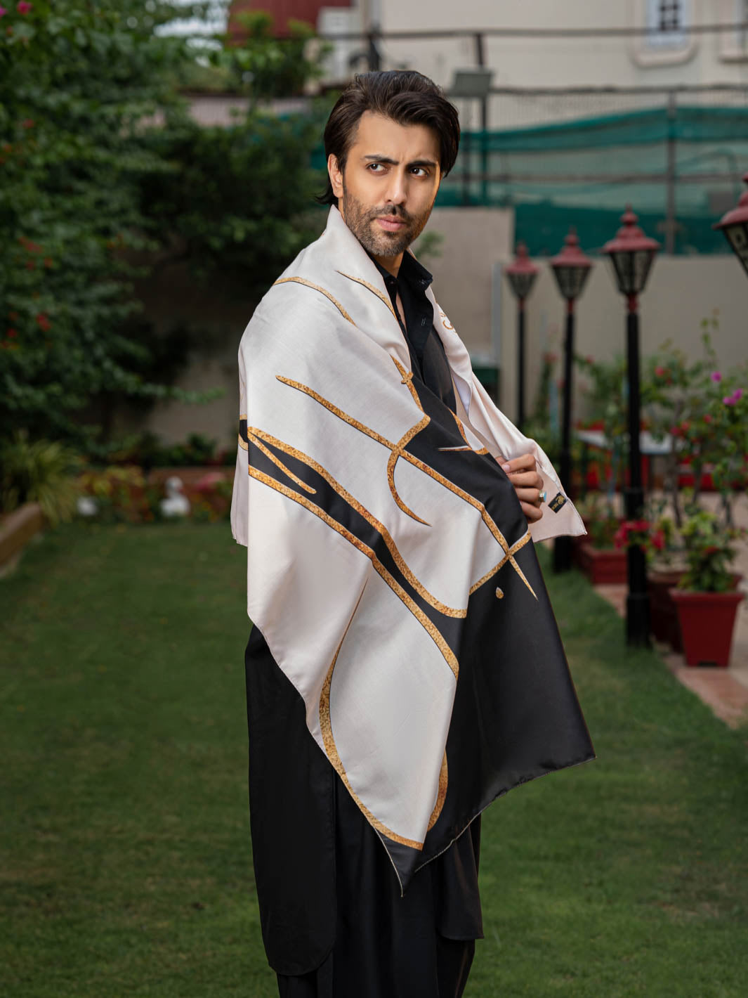 Alfaz e Iqbal Stole | Beige