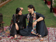 Yaadein Stole