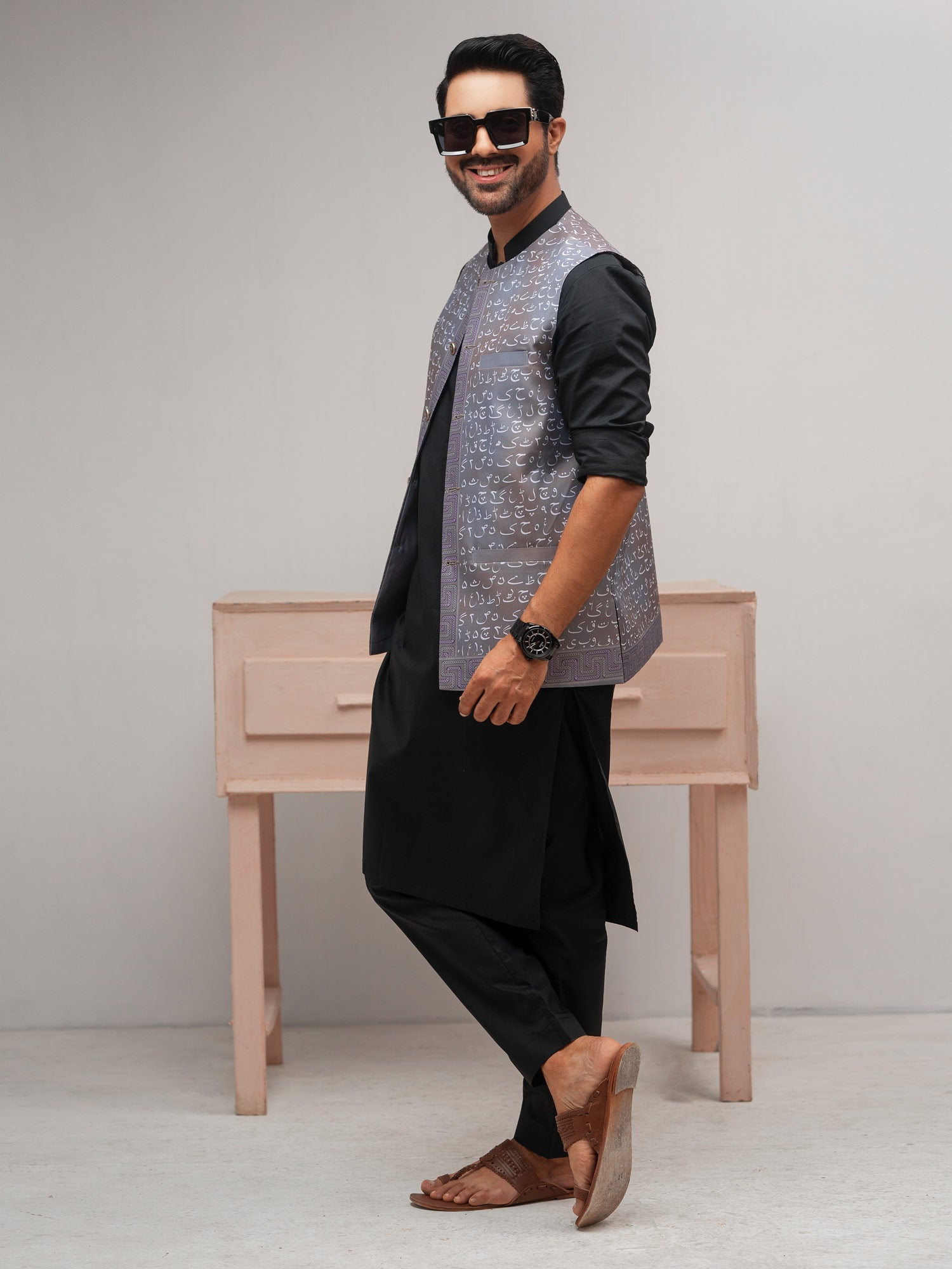 Sharabeel Waistcoat