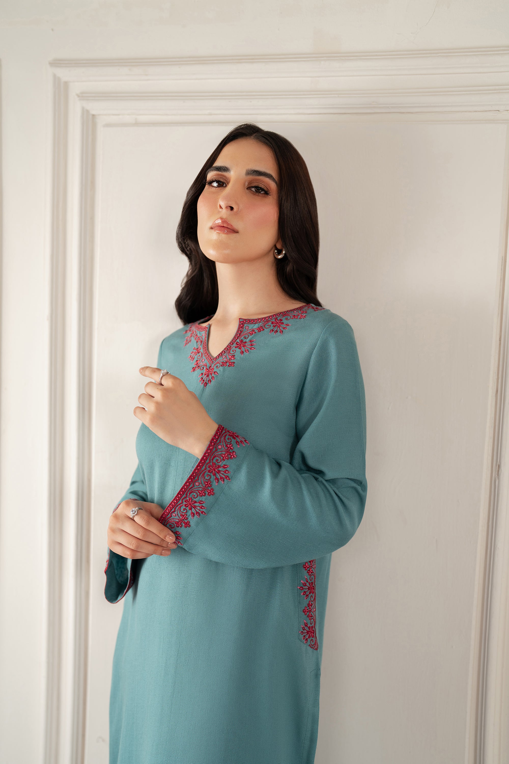 Cyra- 2Pc Embroidered Suit