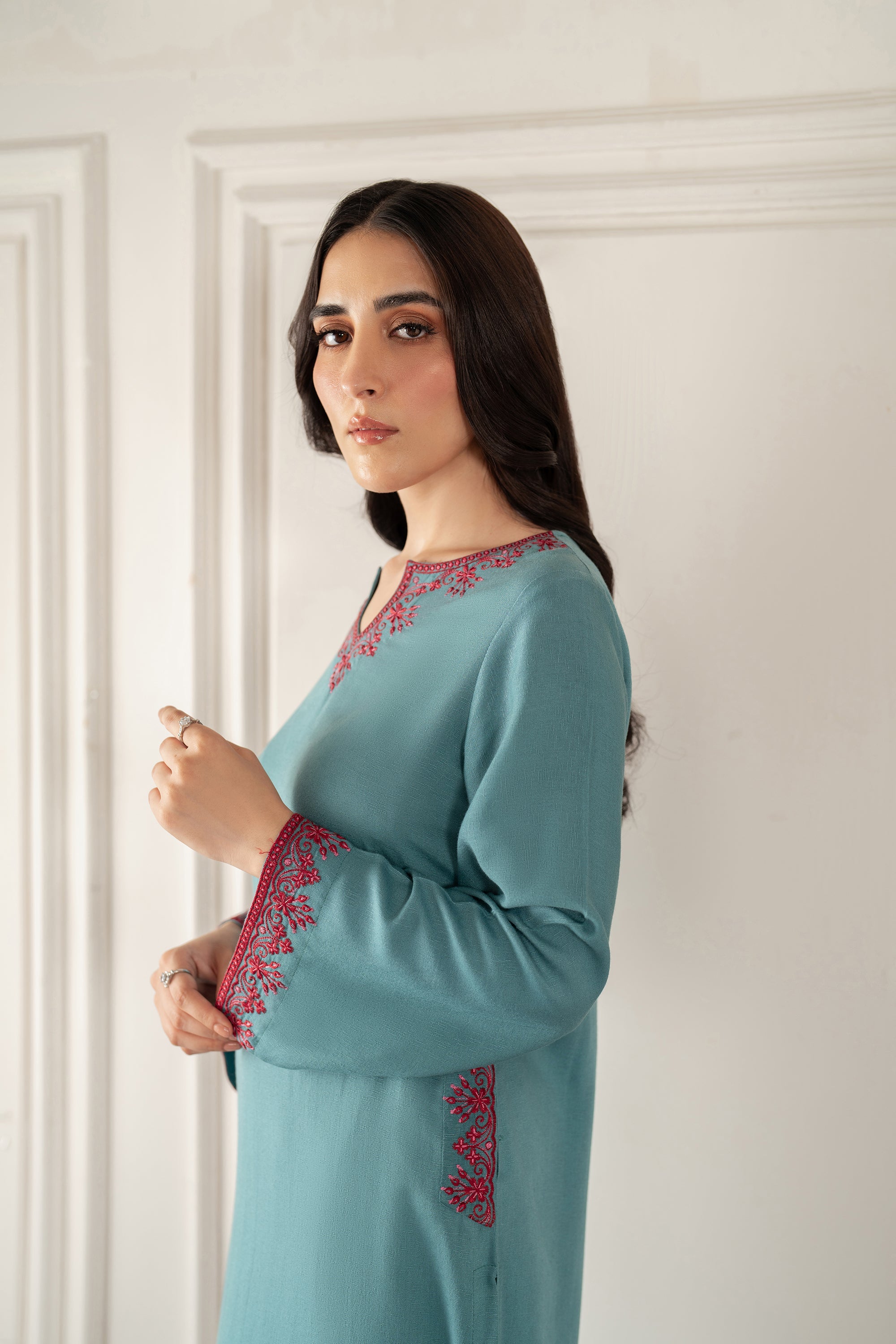 Cyra- 2Pc Embroidered Suit