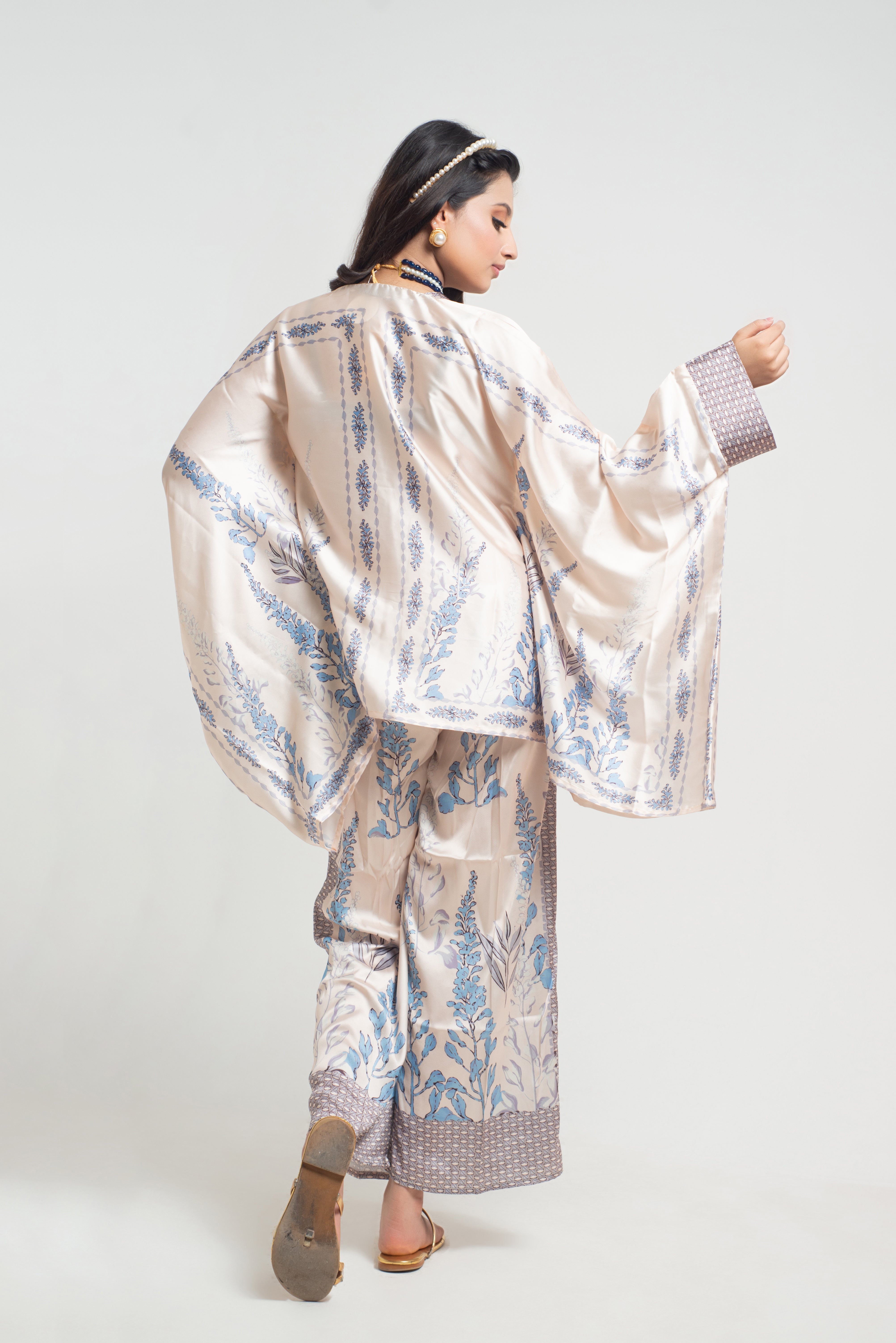WHITE BLUE BLOSSOM CO-ORD SET