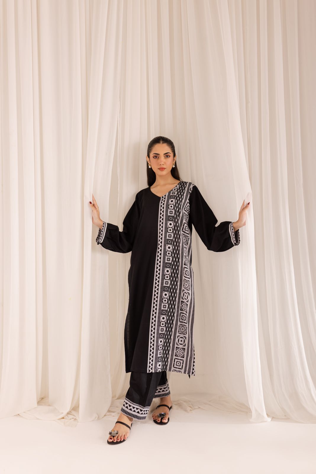 MPR-BLK-1011/2PC STITCHED
