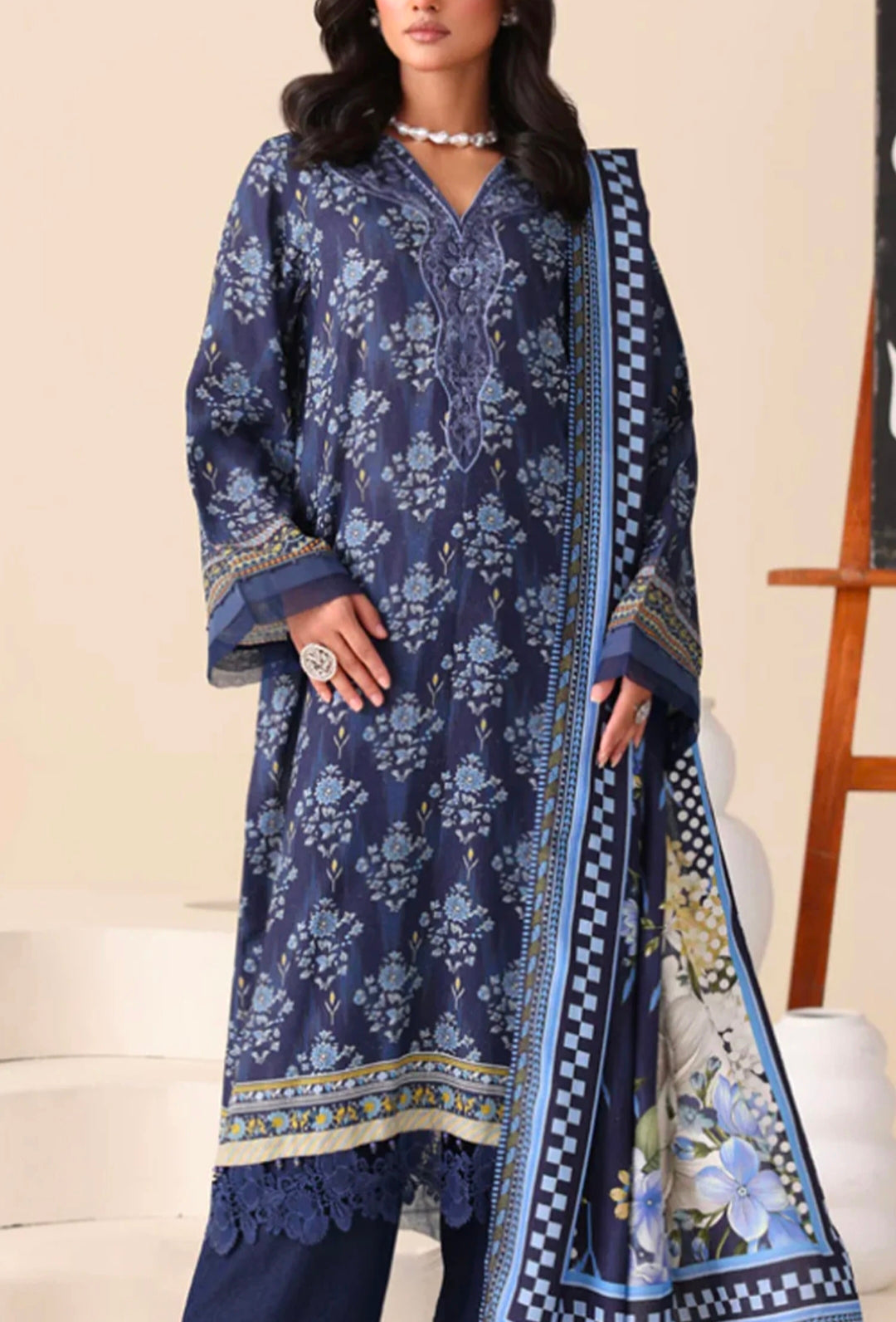 AF2 -AAFREEN Embroidered Karandi 3 Piece