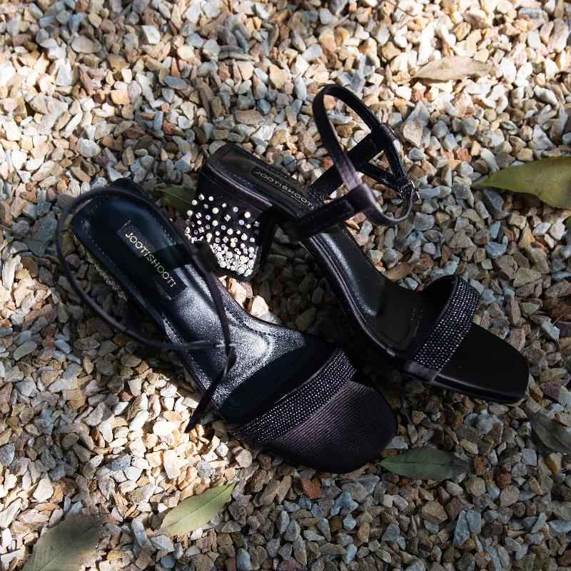 Party Straps - Jooti Shooti