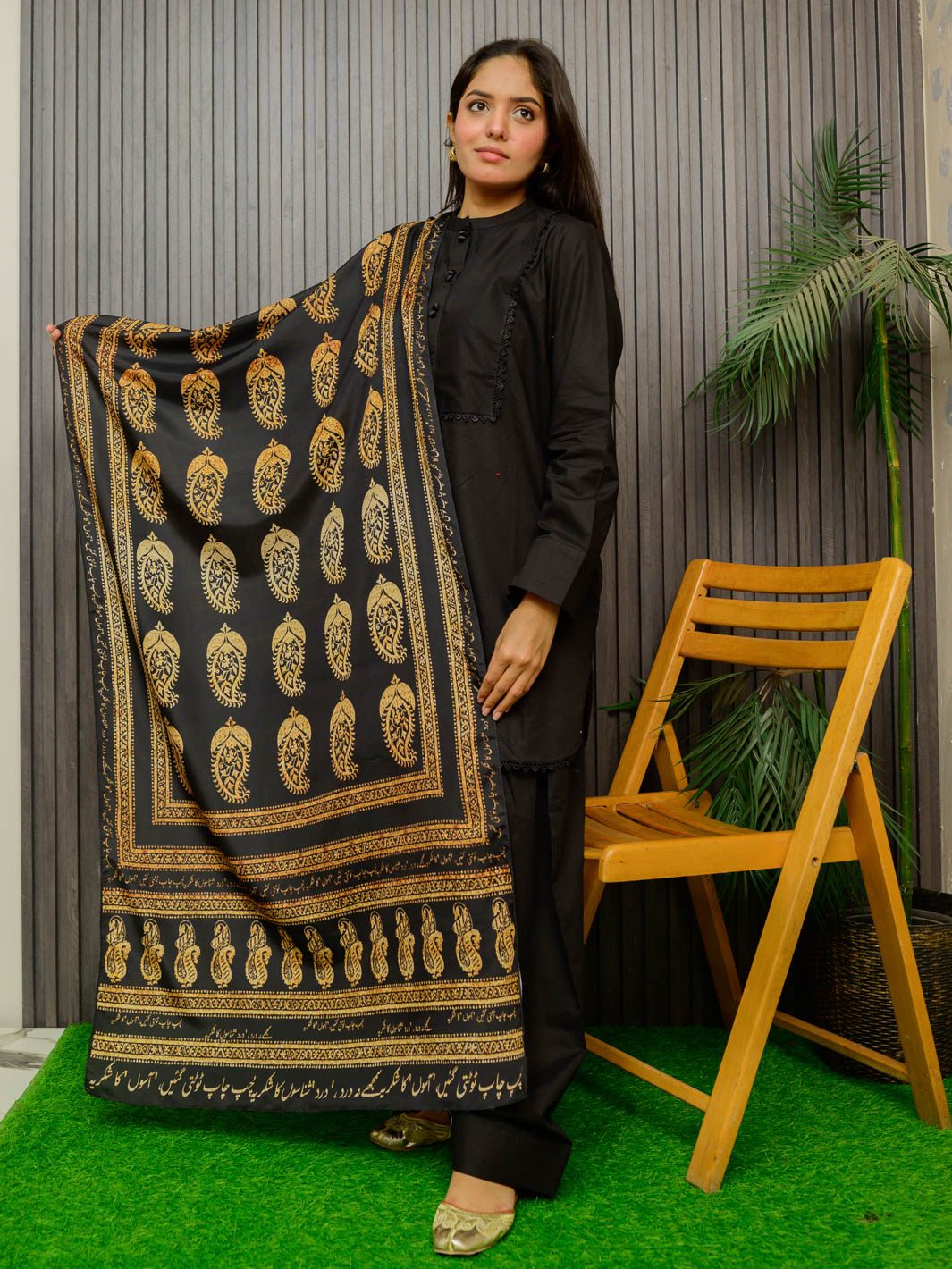 Ajrak Batik Stole | Gold & Black