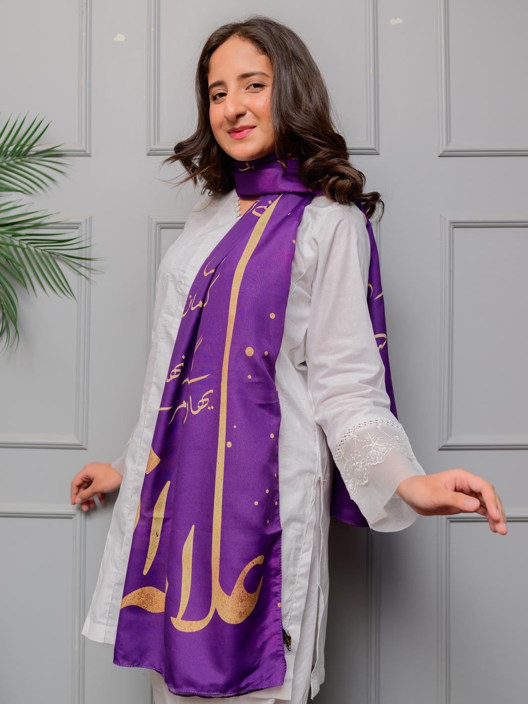 Iqbal Ka chand Stole (Purple)