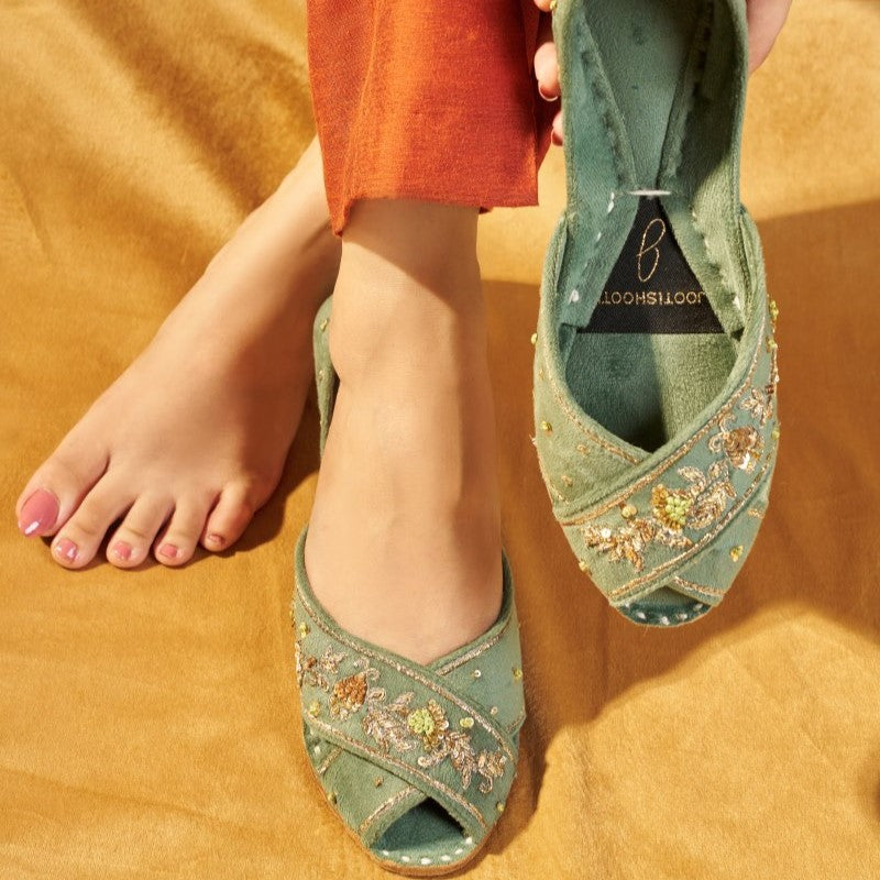 Handmade olive Peshawari khussa for girls and ladies – traditional ethnic shoes