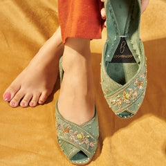 Handmade olive Peshawari khussa for girls and ladies – traditional ethnic shoes