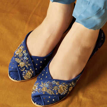 Handmade royal blue Peshawari khussa for ladies – ethnic footwear for Pakistan”