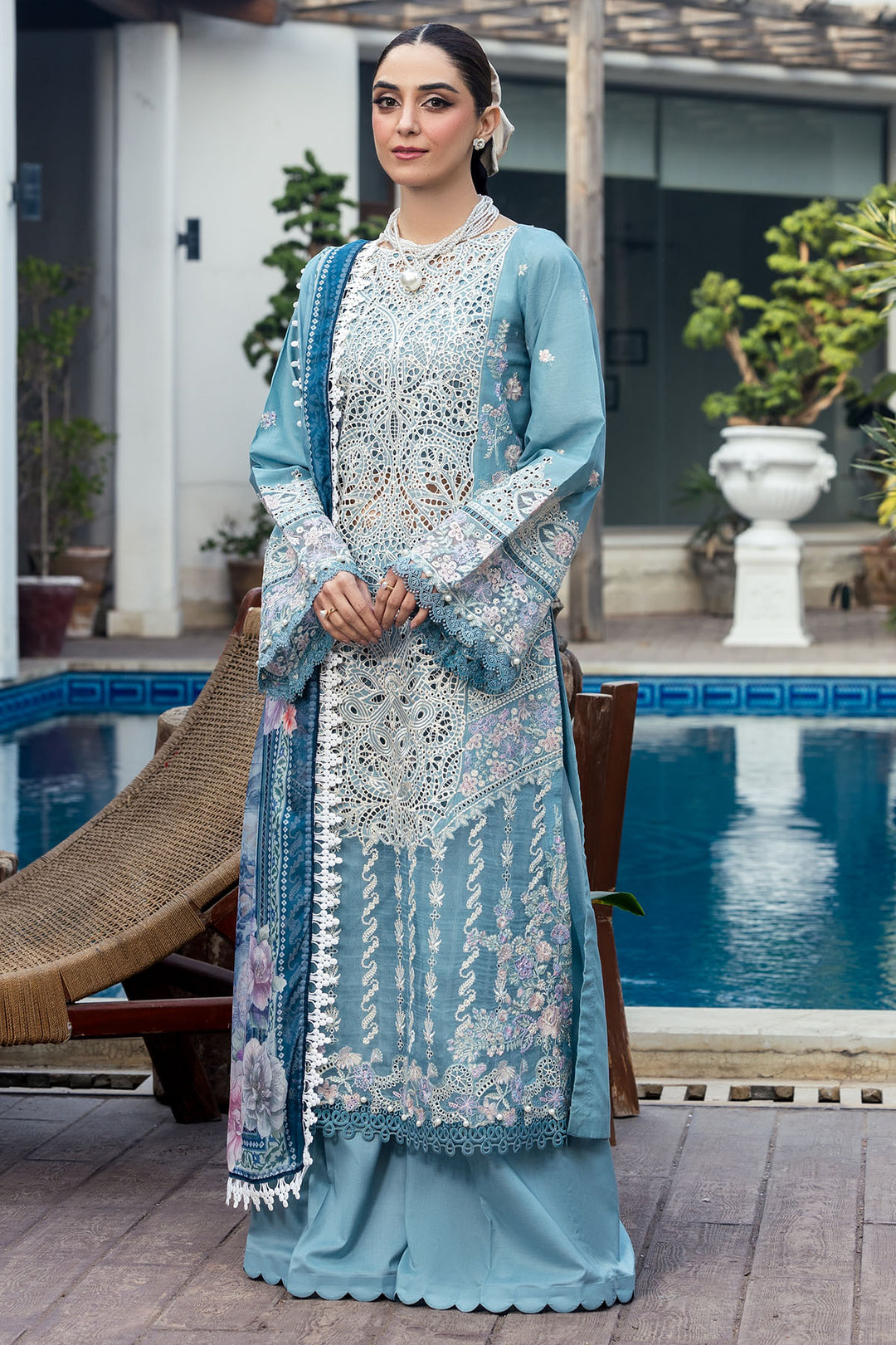 5301 - ELAYNE EMBROIDERED LAWN UNSTITCHED