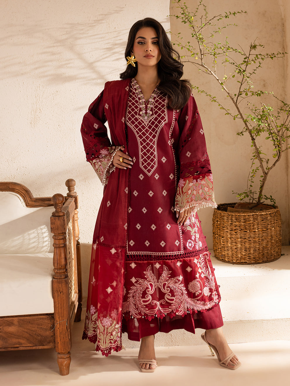 SG-12 - Embroidered Lawn 3P