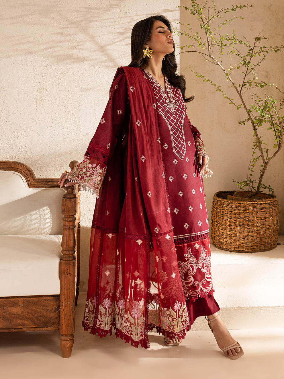 SG-12 - Embroidered Lawn 3P