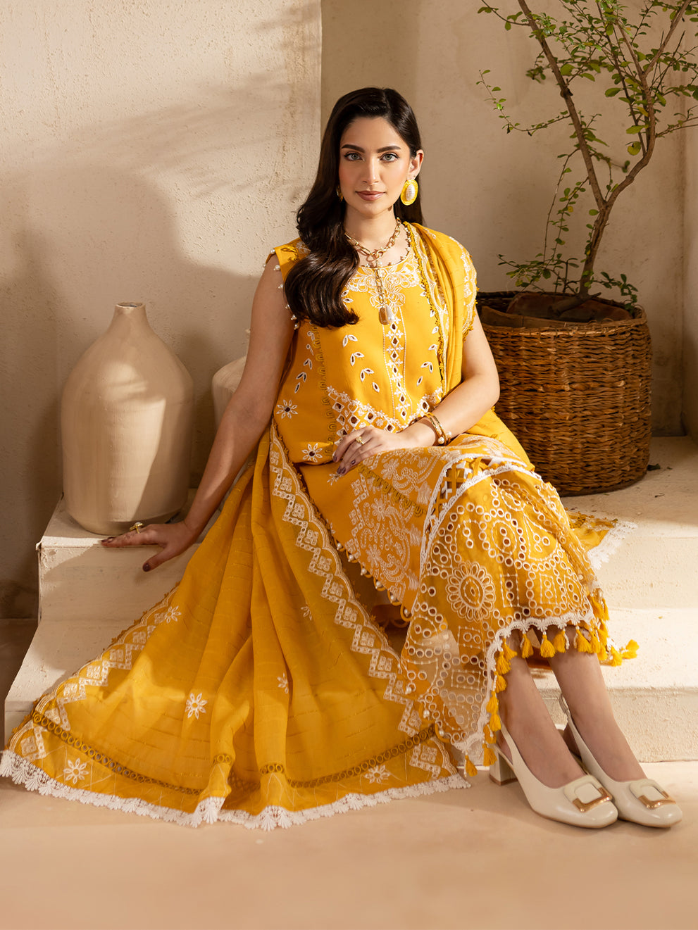 SG-13 - Embroidered Lawn 3P