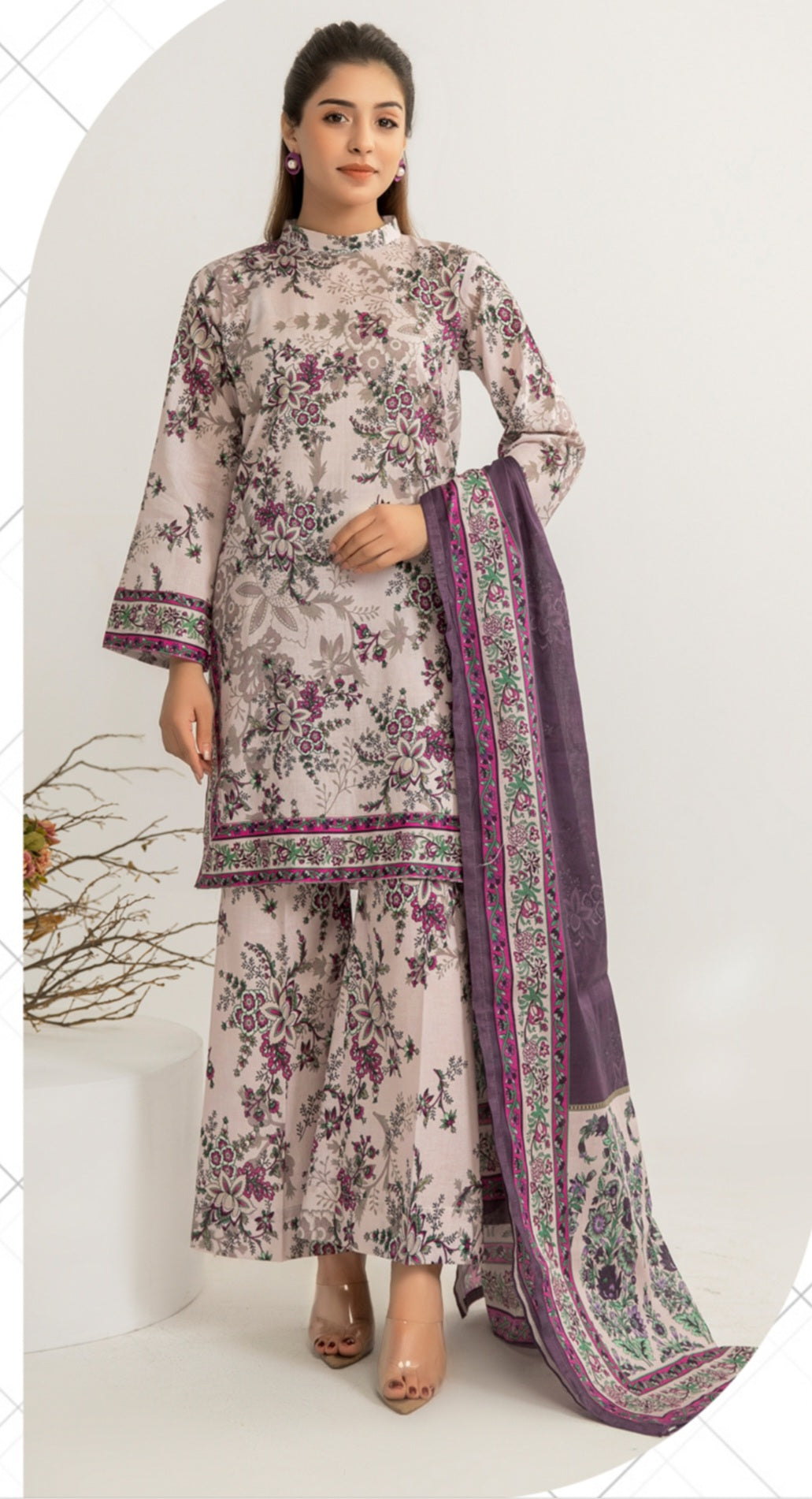 Z4 - Zohra Printed Lawn 3P