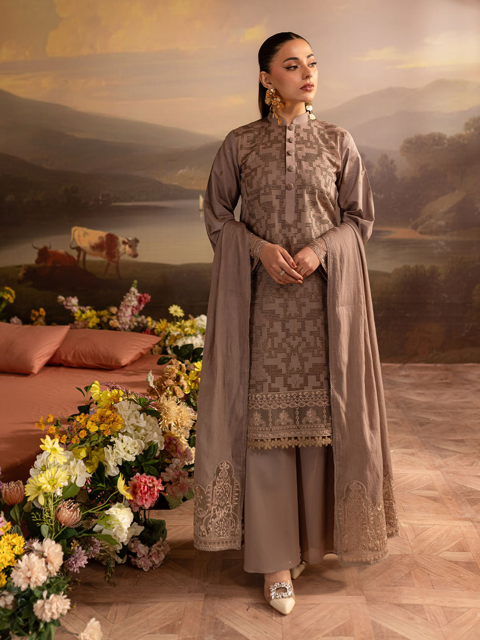 SIENNA | 3 PC Embroidered Lawn