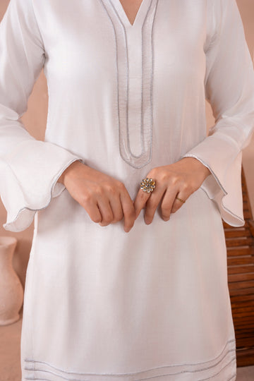 White Solid Kurta Set D2029