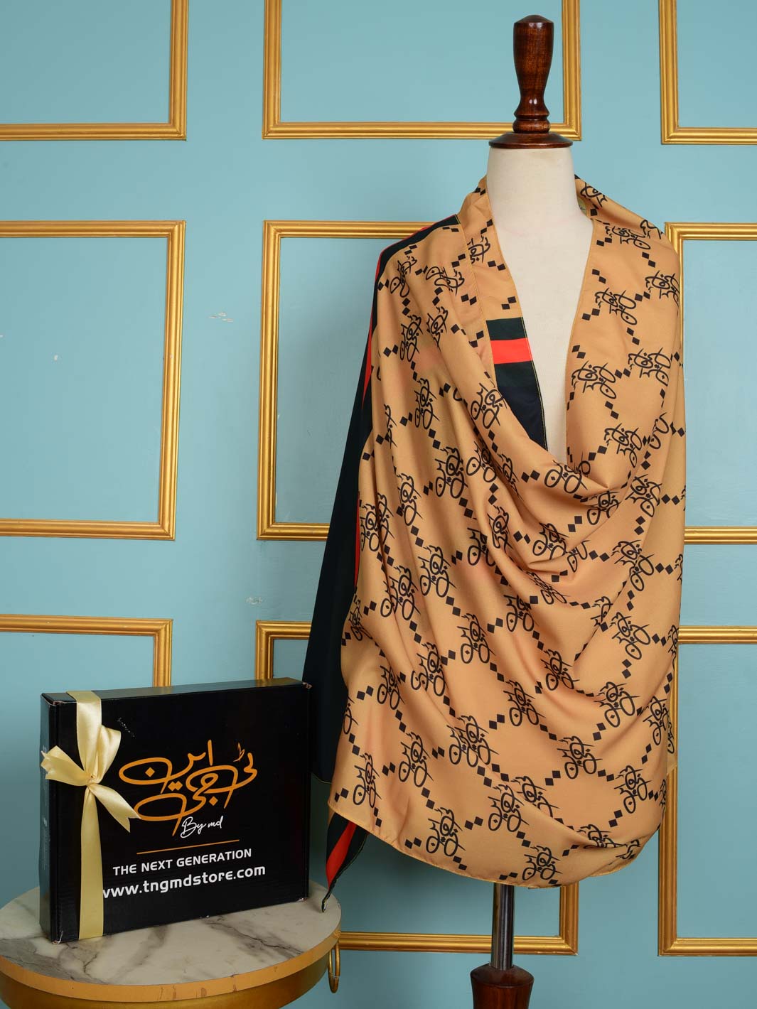 TNG-Logo-Stole 006
