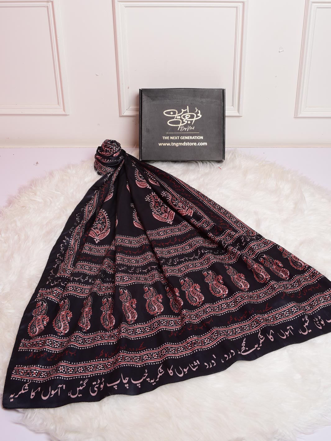 Ajrak Batik Silk Odhni (Red-Black)