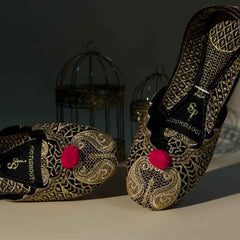 Naqsh-e-Zar (Pink Pompom)