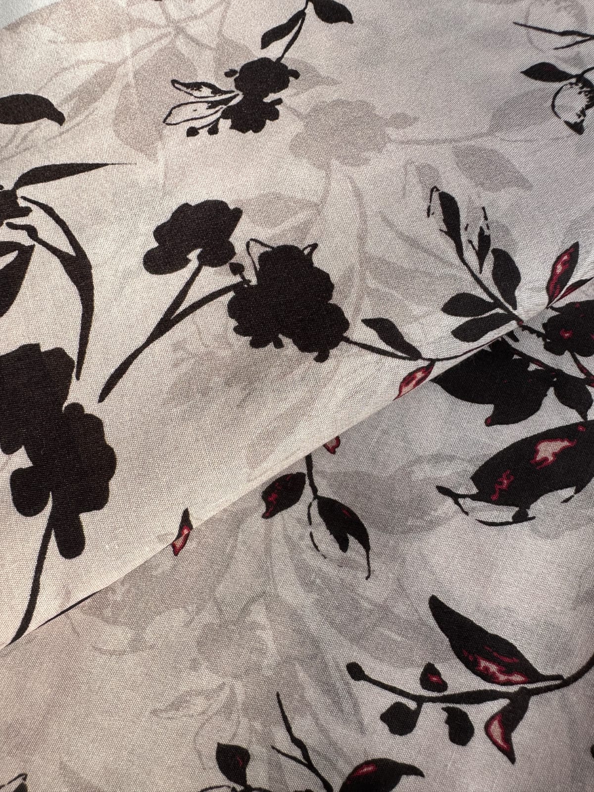 MZ04 - Mizaj Lawn Printed 2P