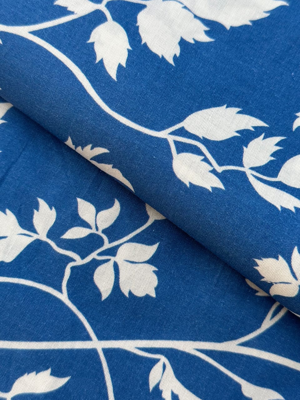 BYT 13 - Unstitched Lawn 2 Piece