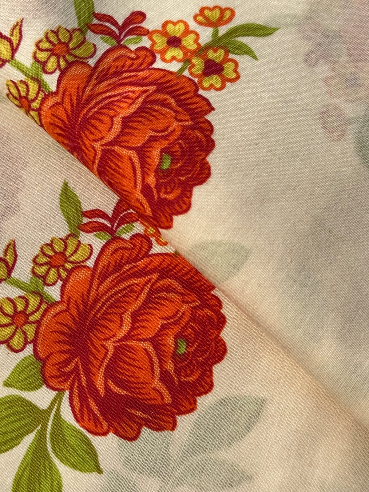 AL17- Alkaram Printed Lawn 2P