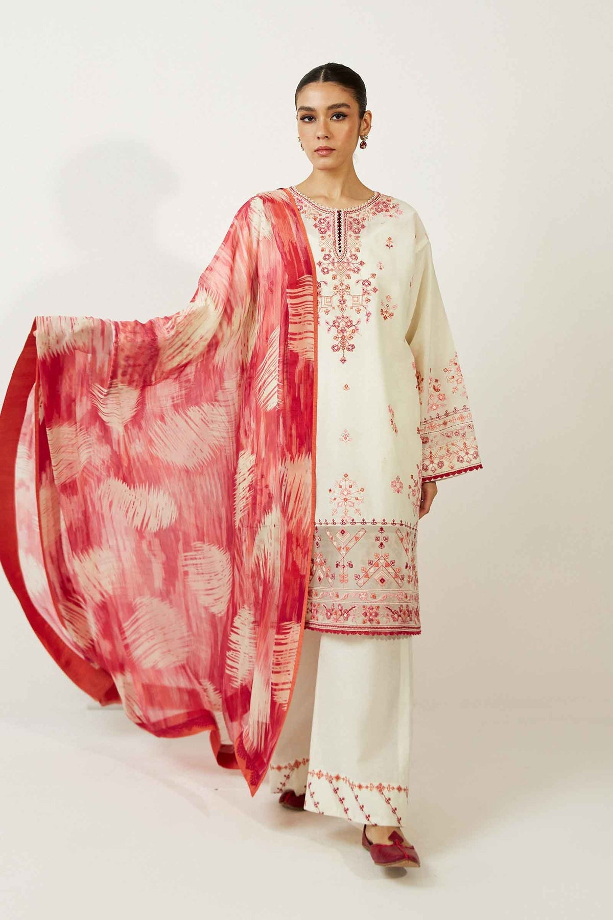7A - Eid Embroidered Lawn 3P