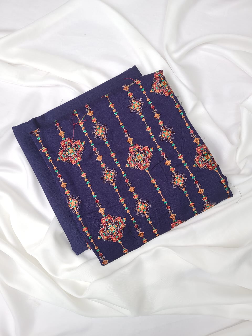 MD 39 - Karandi Embroidered 2P