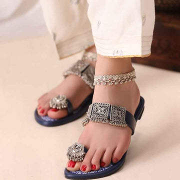 Side view of Neel Bahaar Kolhapuri chappal showing traditional design and fit for women