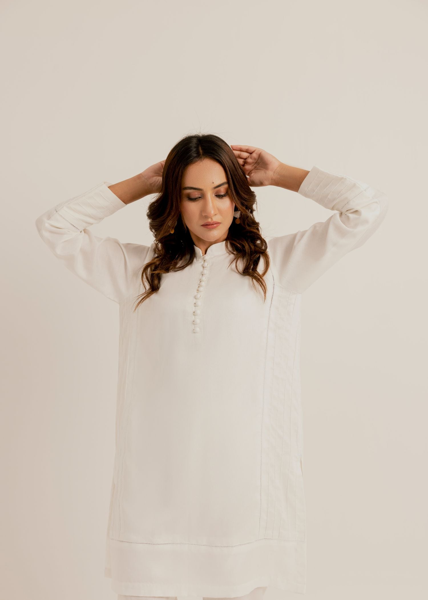 Ivory Pleated Set