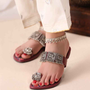 Side view of Surkh Mehfil Kolhapuri chappal showing traditional design and fit for women