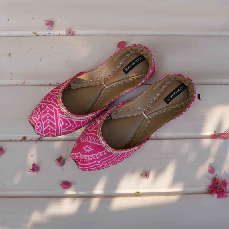 Paisley Tale Pink - Jooti Shooti