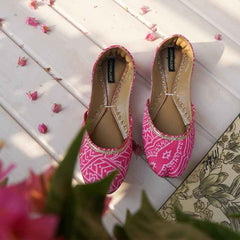 Paisley Tale Pink - Jooti Shooti
