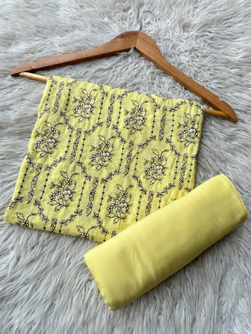 B17 - Bareeze Embroidered Linen 2P