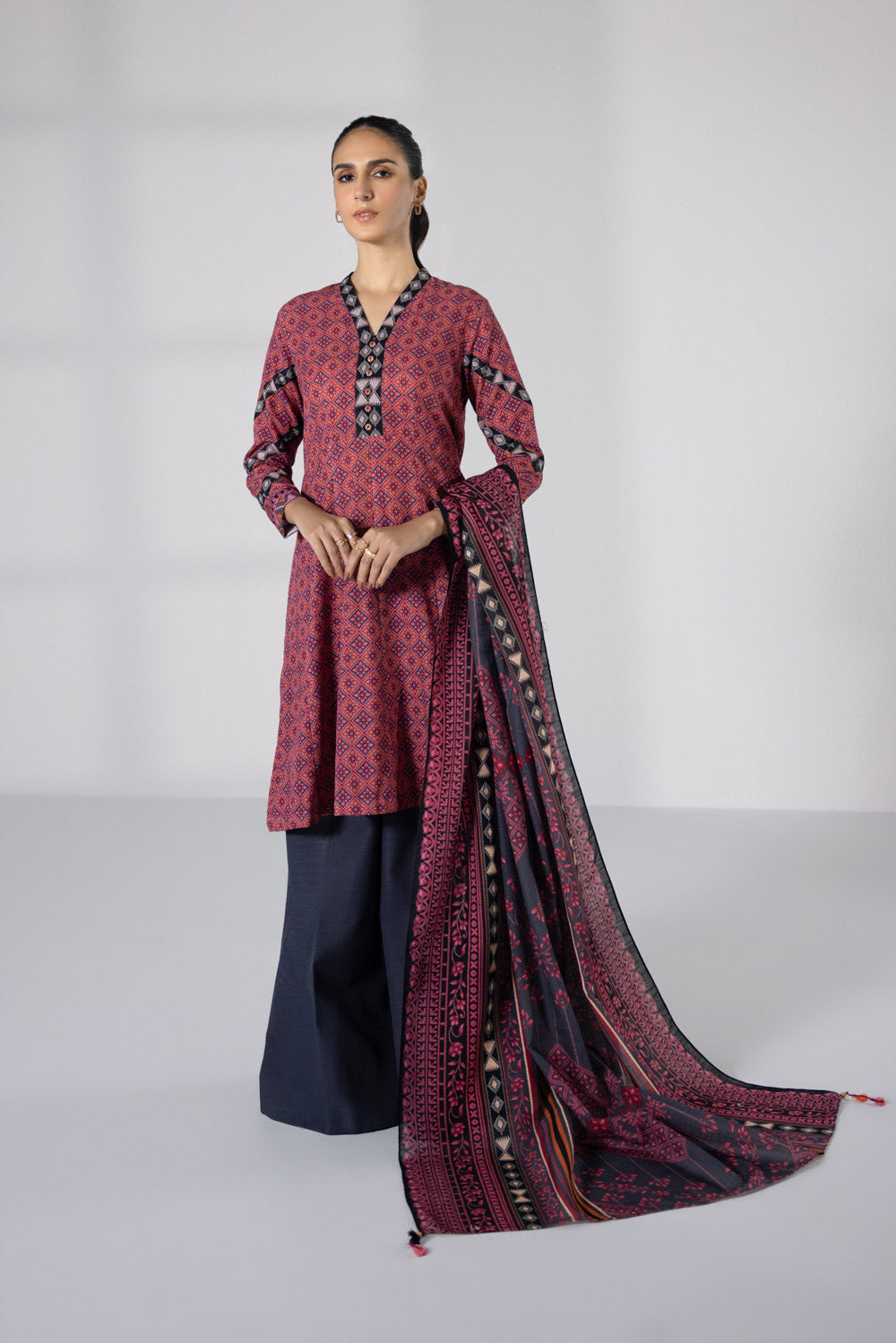 SP 15 - Unstitched Printed Lawn 3P