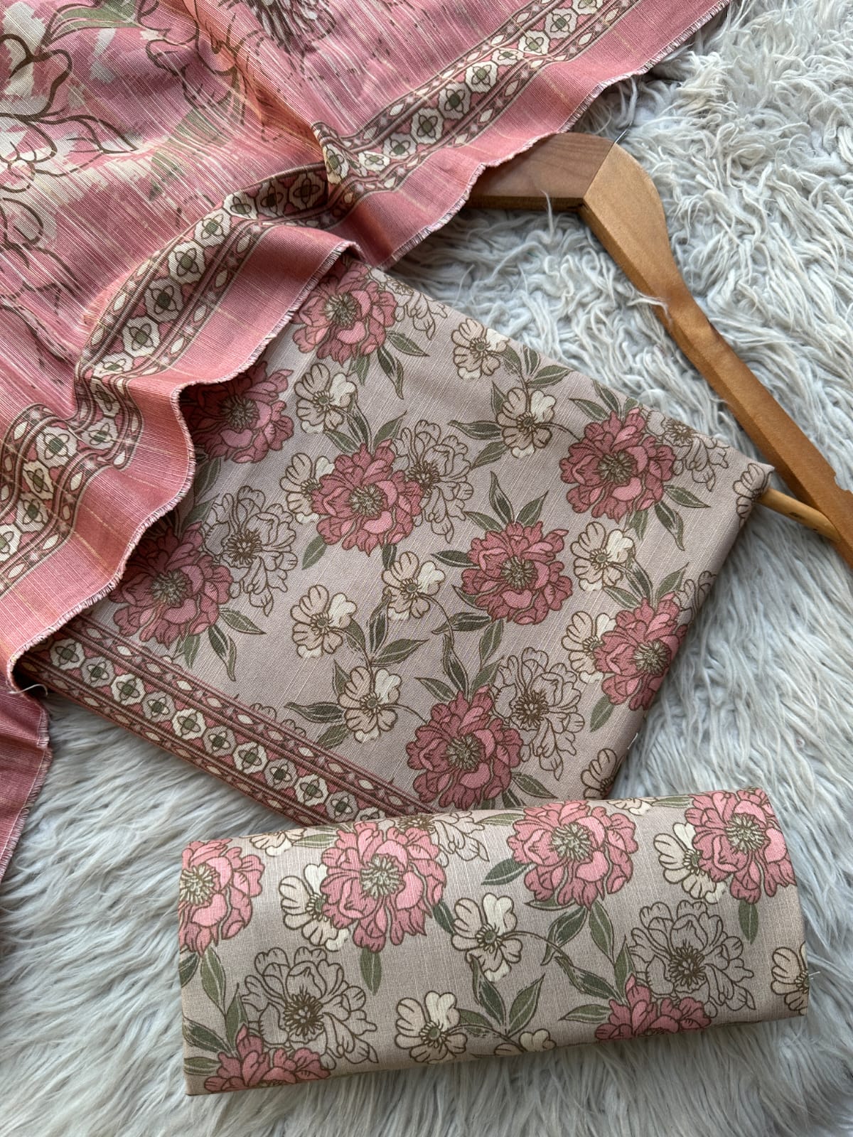 BSK15 - Bin Saeed Unstitched 3 Piece Khaddar