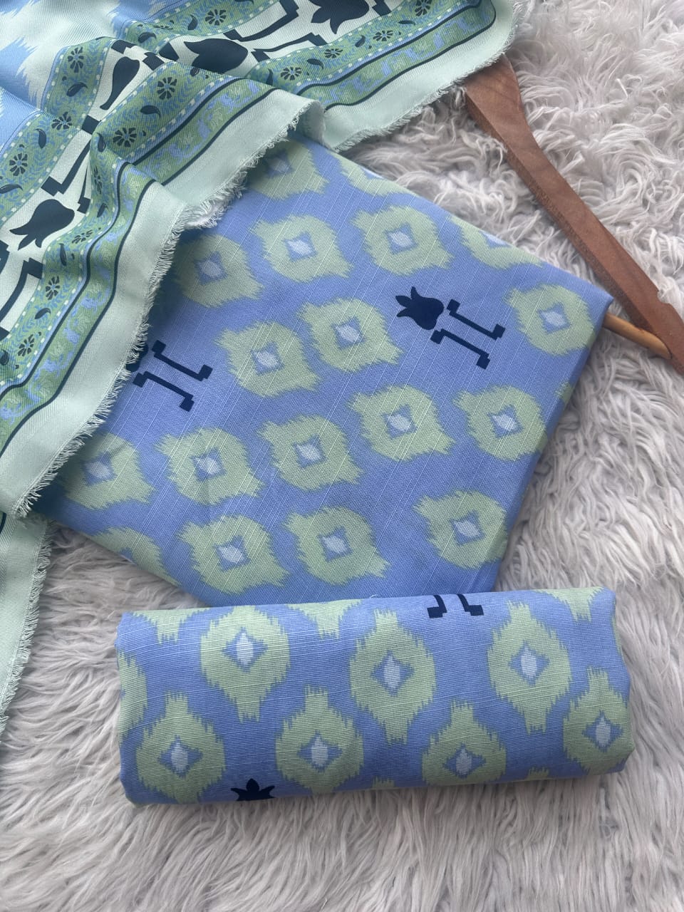 ALK40 - Alkaram Printed Khaddar 3P