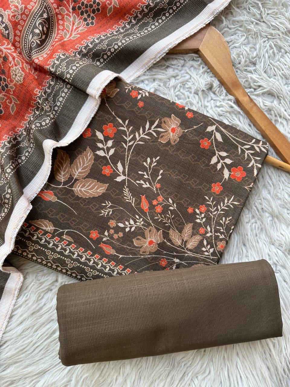 SA35 - Safina Printed Khaddar Jacquard 3P