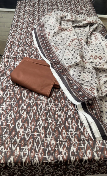 SA5 - Safina Unstitched Printed Lawn 3P
