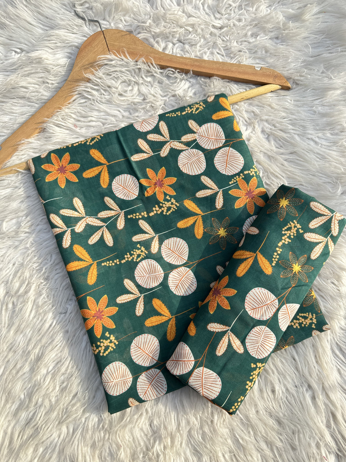 MS25 - Allover Unstitched Lawn 2P